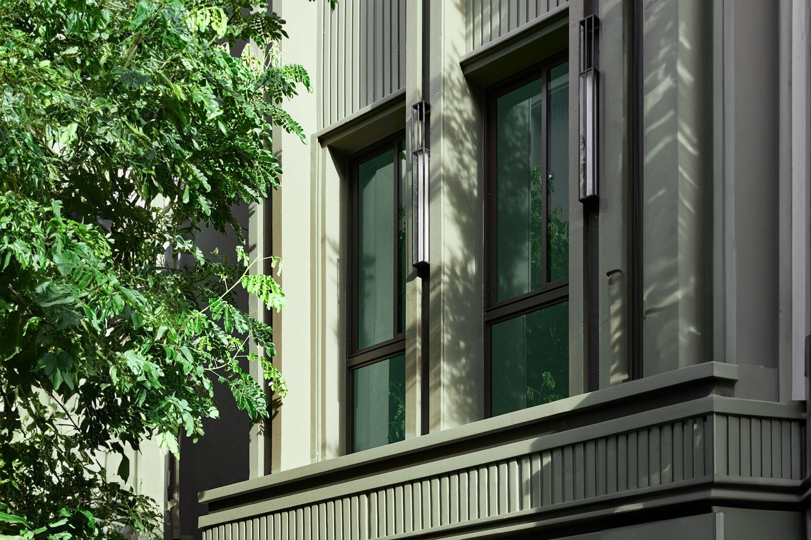 8 Modern Box Window Design Ideas \u0026 Images for Homes in 2025, image size:1600x1066